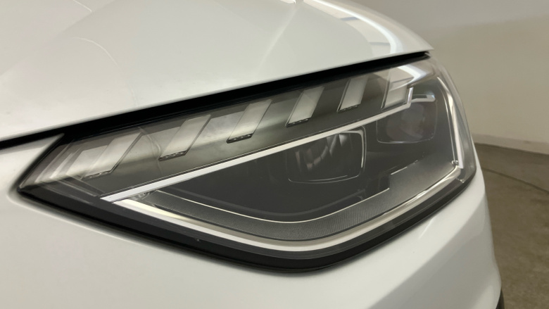 Audi A4 40 TFSI 204 Black Edition 4dr S Tronic Petrol Saloon